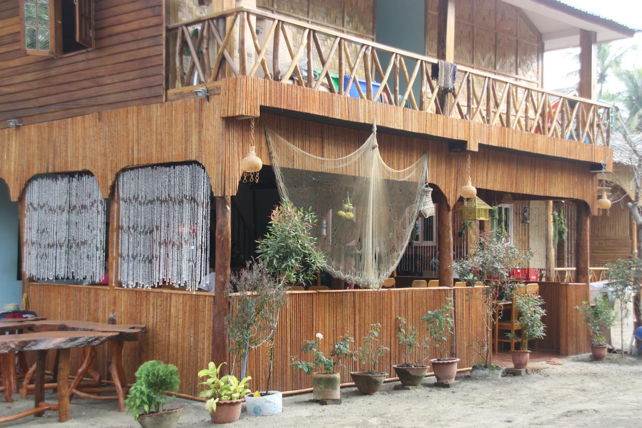 Soe Ko Ko Beach House & Restaurant Ngwesaung Dış mekan fotoğraf