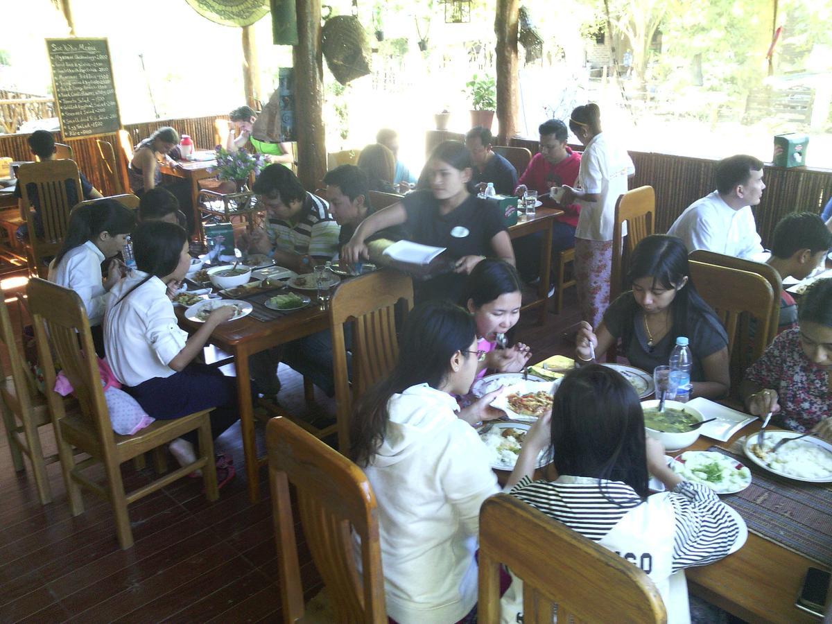 Soe Ko Ko Beach House & Restaurant Ngwesaung Dış mekan fotoğraf