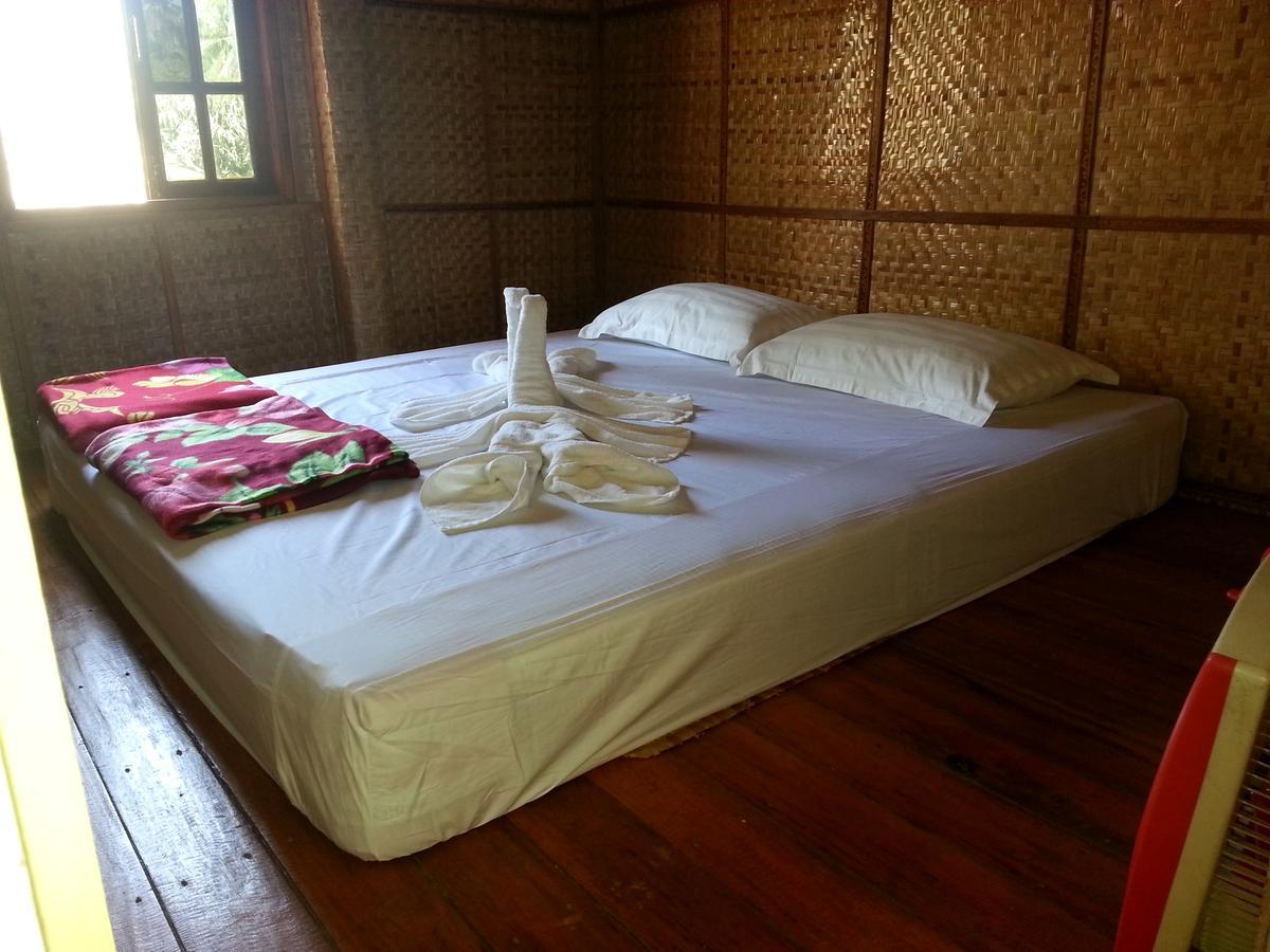 Soe Ko Ko Beach House & Restaurant Ngwesaung Dış mekan fotoğraf